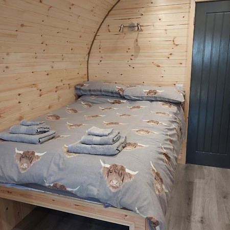Loch Caroy Pods Villa Ose Bagian luar foto