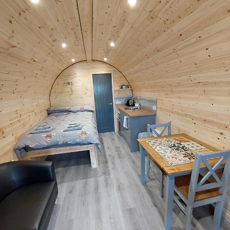 Loch Caroy Pods Villa Ose Bagian luar foto