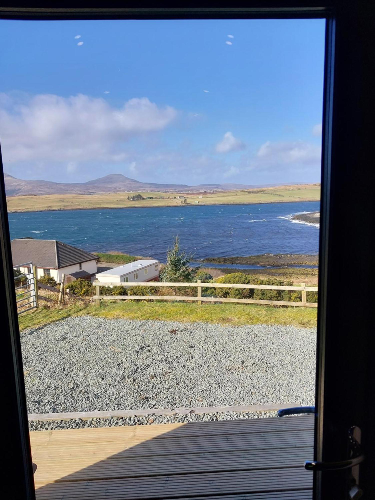 Loch Caroy Pods Villa Ose Bagian luar foto